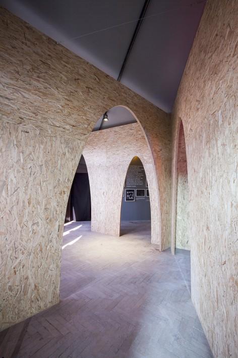 東莞展廳室內(nèi)設(shè)計(jì)效果圖4 東莞展廳室內(nèi)設(shè)計(jì)效果圖4