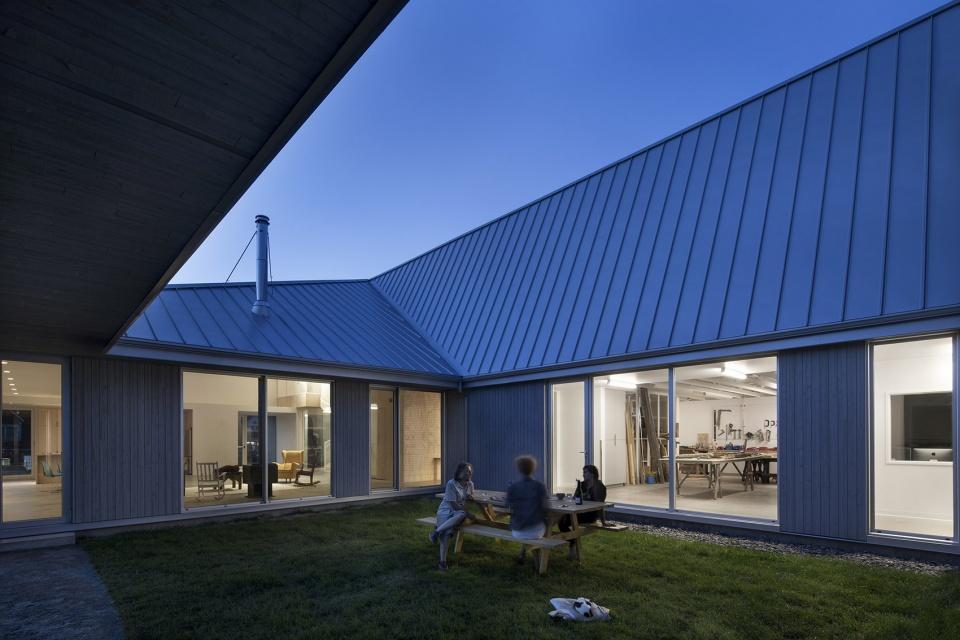 深圳金展珠寶展廳設計1 深圳金展珠寶展廳設計1