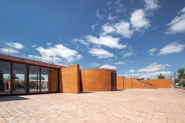 圖片2.jpg 圖片2.jpg